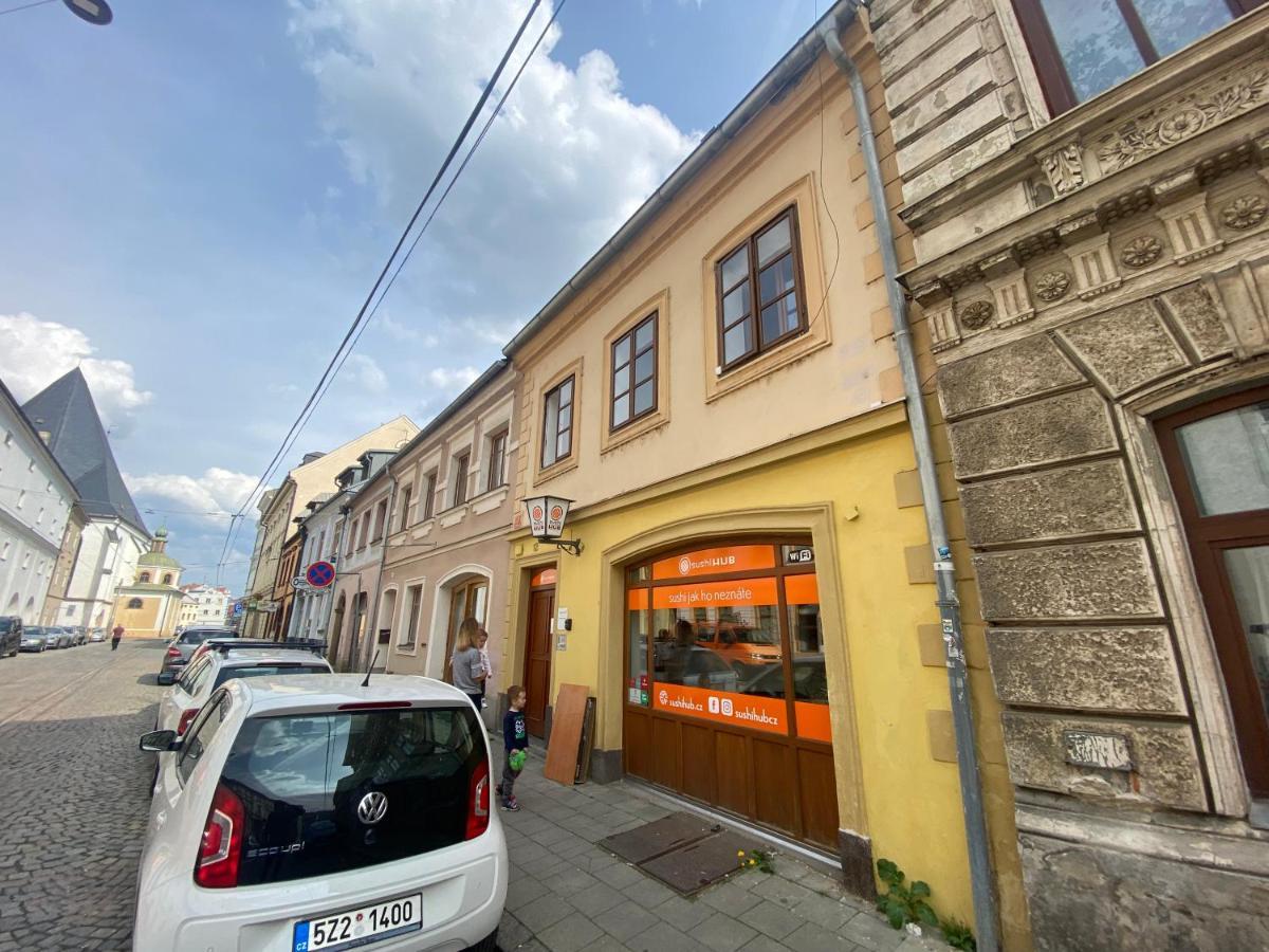 Old Town Apartments S12 Olomouc Buitenkant foto